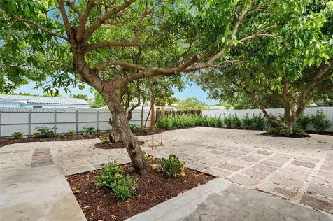4871 SW 20th Street Fort Lauderdale FL 33317