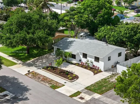 4871 SW 20th Street Fort Lauderdale FL 33317