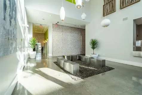133 NE 2nd Avenue Miami FL 33132