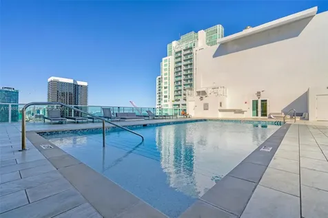 133 NE 2nd Avenue Miami FL 33132