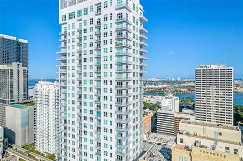 133 NE 2nd Avenue Miami FL 33132