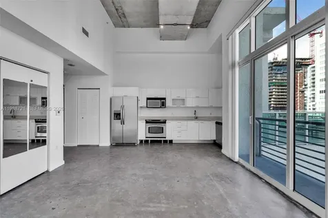 133 NE 2nd Avenue Miami FL 33132