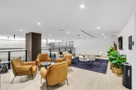 225 N Miami Avenue Miami FL 33131