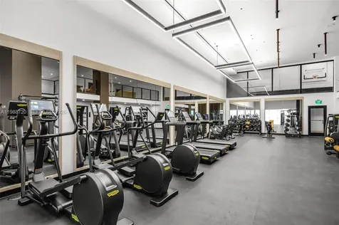 225 N Miami Avenue Miami FL 33131