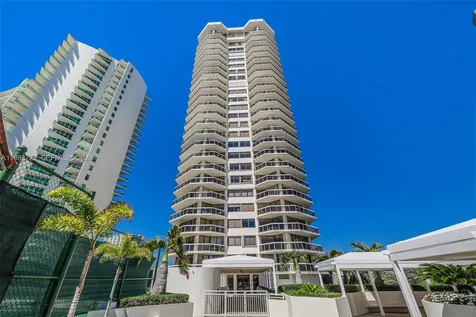 20185 E Country Club Drive Aventura FL 33180
