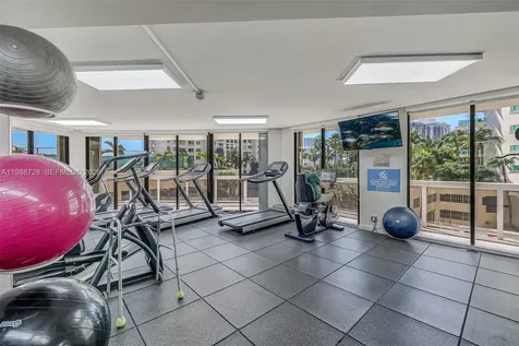 20185 E Country Club Drive Aventura FL 33180