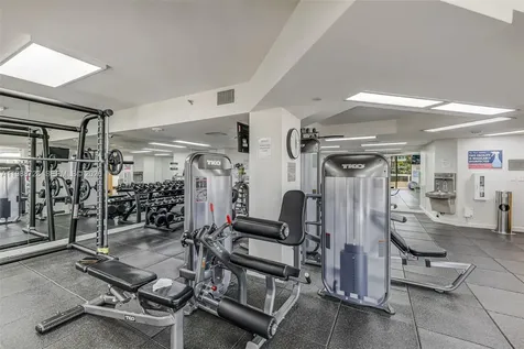 20185 E Country Club Drive Aventura FL 33180