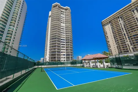 20185 E Country Club Drive Aventura FL 33180