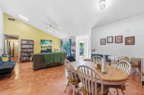 5644 Eagle Lake Drive Palm Beach Gardens FL 33418