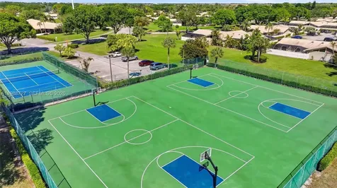 5644 Eagle Lake Drive Palm Beach Gardens FL 33418