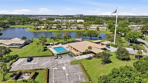 5644 Eagle Lake Drive Palm Beach Gardens FL 33418