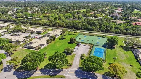 5644 Eagle Lake Drive Palm Beach Gardens FL 33418