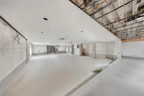 5445 Collins Avenue Miami Beach FL 33140