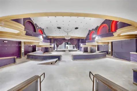 5445 Collins Avenue Miami Beach FL 33140
