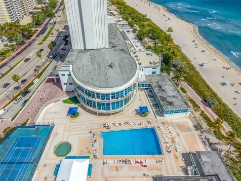 5445 Collins Avenue Miami Beach FL 33140
