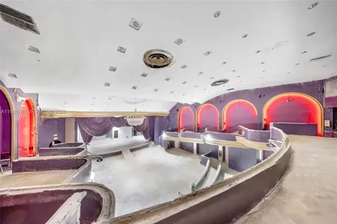 5445 Collins Avenue Miami Beach FL 33140