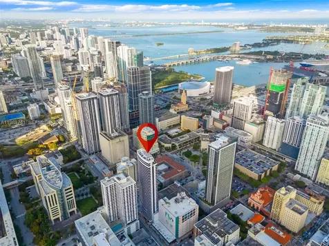 225 N Miami Avenue Miami FL 33131