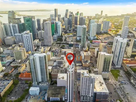 225 N Miami Avenue Miami FL 33131