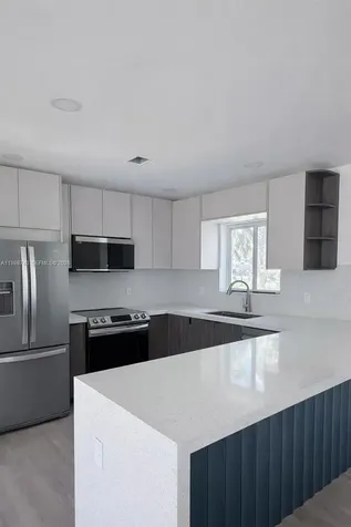 831 SW 39th Avenue Fort Lauderdale FL 33312