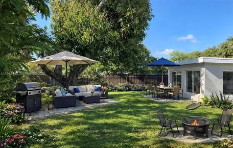 831 SW 39th Avenue Fort Lauderdale FL 33312