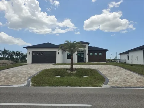2006 Nelson Road N Cape Coral FL 33993