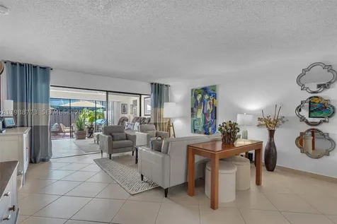 11378 SW 84th Lane Miami FL 33173