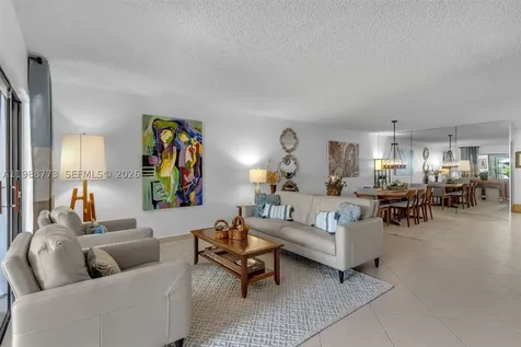 11378 SW 84th Lane Miami FL 33173