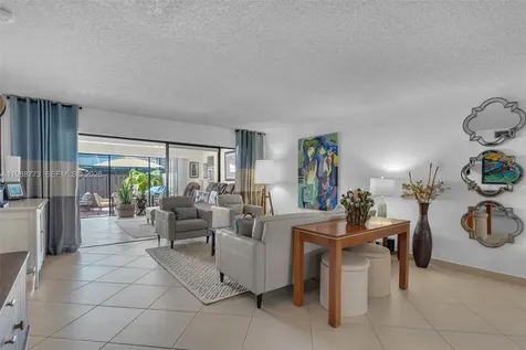 11378 SW 84th Lane Miami FL 33173