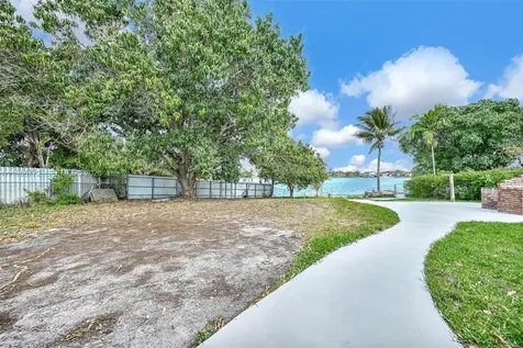 6325 W 12th Avenue Hialeah FL 33012
