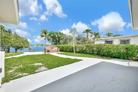 6325 W 12th Avenue Hialeah FL 33012