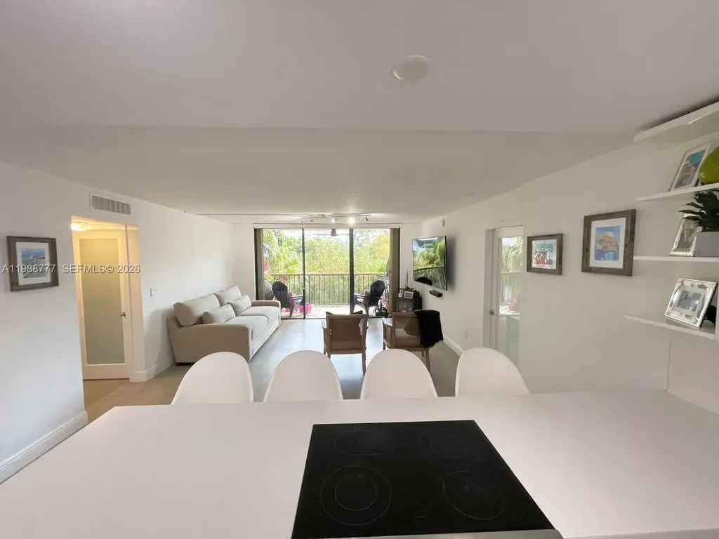 101 Ocean Lane Drive Key Biscayne FL 33149
