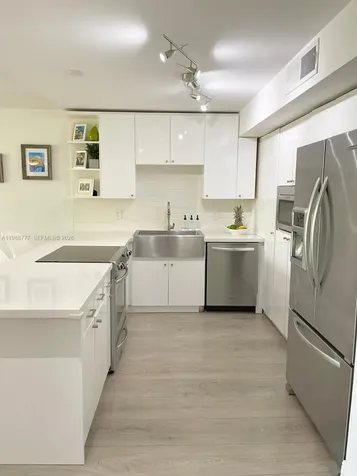 101 Ocean Lane Drive Key Biscayne FL 33149