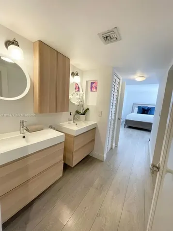 101 Ocean Lane Drive Key Biscayne FL 33149