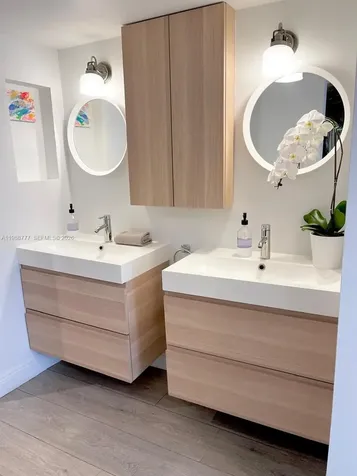 101 Ocean Lane Drive Key Biscayne FL 33149
