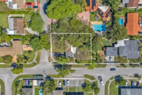 1300 NE 137th Street North Miami FL 33161