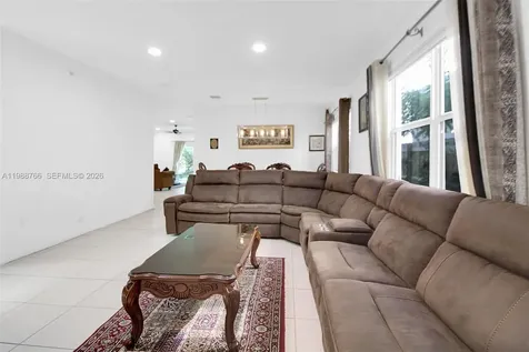 1382 SE 26th Road Homestead FL 33035