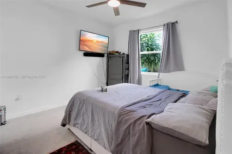 1382 SE 26th Road Homestead FL 33035