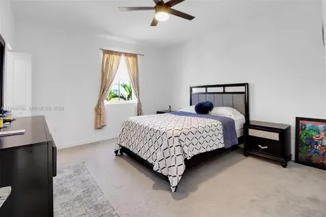 1382 SE 26th Road Homestead FL 33035