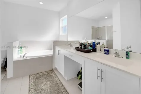 1382 SE 26th Road Homestead FL 33035