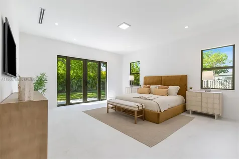 8230 SW 193rd Terrace Cutler Bay FL 33157