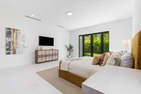 8230 SW 193rd Terrace Cutler Bay FL 33157
