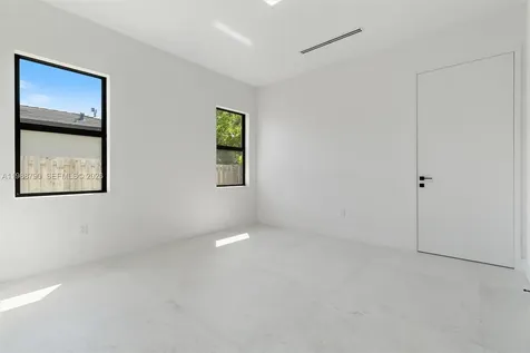 8230 SW 193rd Terrace Cutler Bay FL 33157