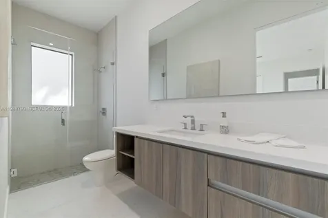 8230 SW 193rd Terrace Cutler Bay FL 33157