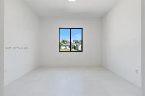 8230 SW 193rd Terrace Cutler Bay FL 33157