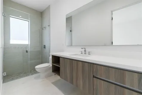 8230 SW 193rd Terrace Cutler Bay FL 33157