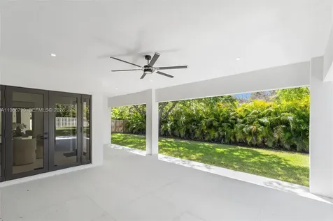 8230 SW 193rd Terrace Cutler Bay FL 33157