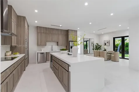 8230 SW 193rd Terrace Cutler Bay FL 33157