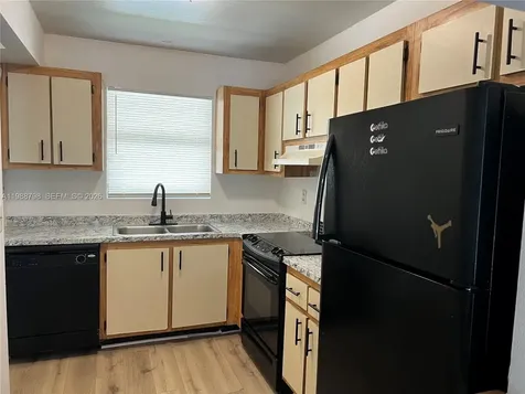 6001 Shakerwood Circle Tamarac FL 33319
