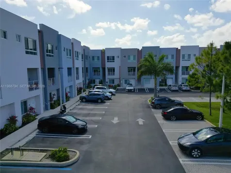 2505 NE 193rd Street Miami FL 33180