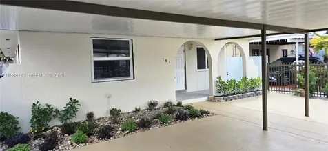191 NW 60th Avenue Miami FL 33126